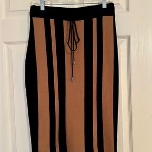 Chic Knit Pencil Skirt Striped Black and Tan